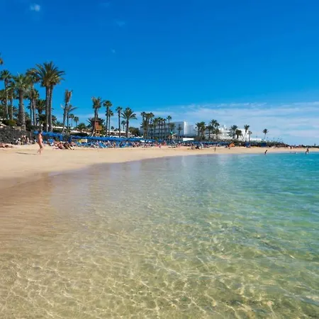 Casa Rene, Lovely Close To The Center, Puerto Del Carmen Apartment *